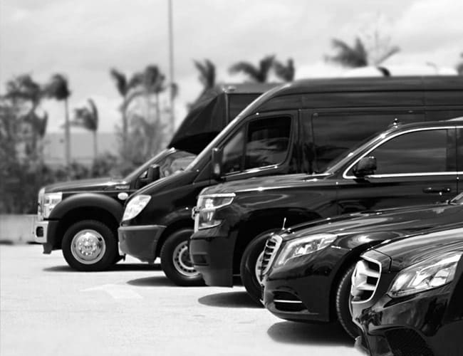 JNETOUR Luxury Car Rental